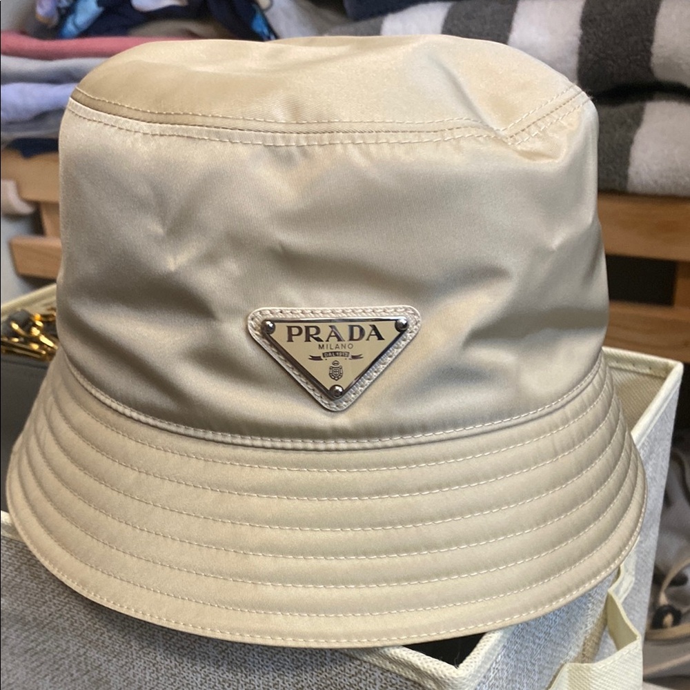 Prada Desert Re-Nylon Bucket Hat Medium - Picture 2 of 2